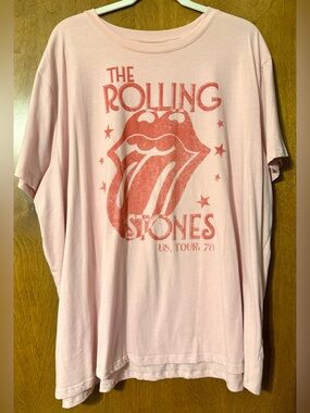 Maurices Pink Rolling Stones Graphic Tee